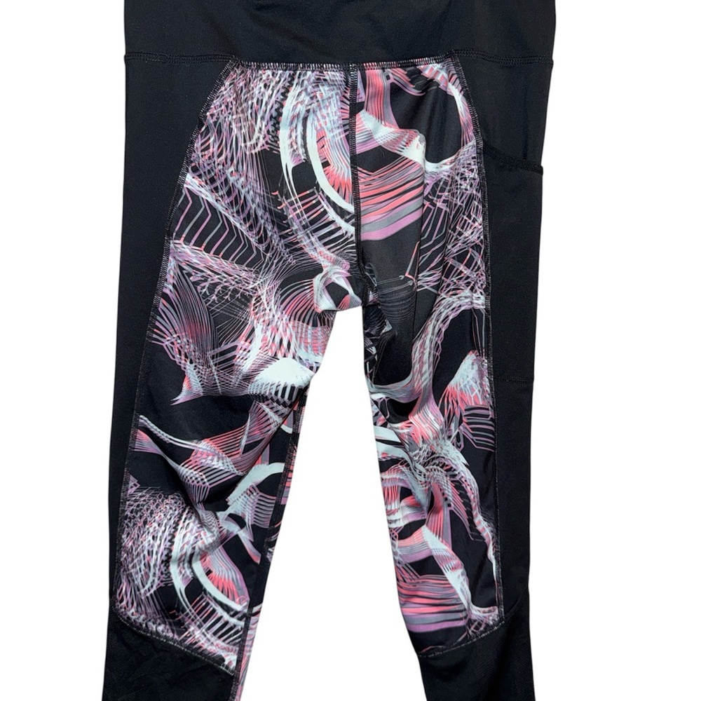 Nike Power Crop legging- Sea Coral Women’s Sz S Inseam: 22” black & pink Dri-Fit - Picture 3 of 8